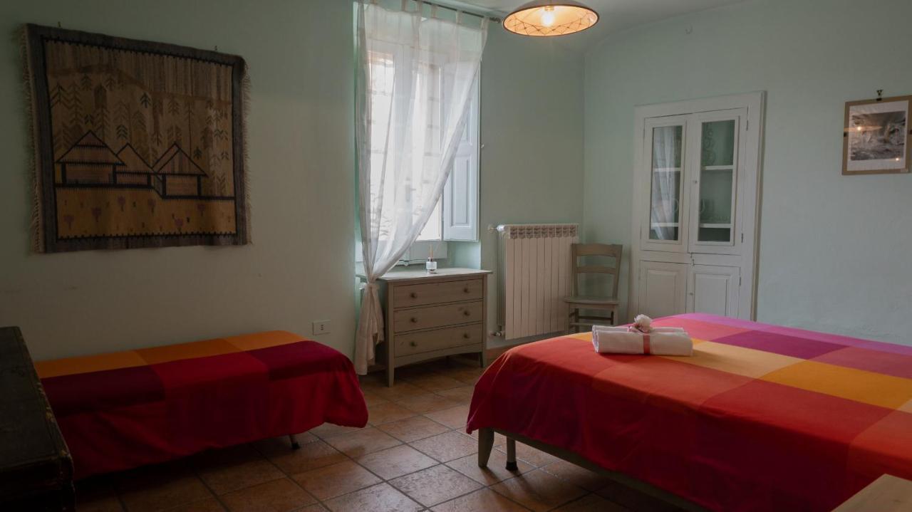 La Via Di Fuga Appartement Pietrapertosa Buitenkant foto
